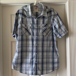 Levi’s standard fit pearl snap button down shirt